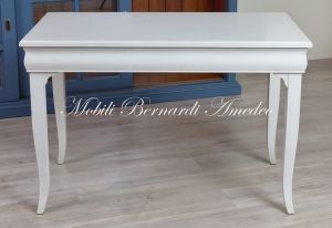 120 cm classic style desk made of solid wood and colored white